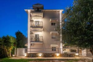 Harmony Apartments, Sivota