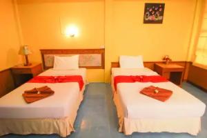 Dream Team Beach Resort, Lanta Island