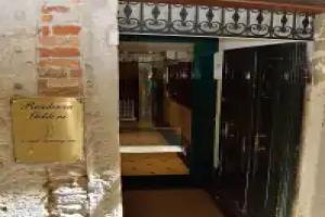 Residenza Goldoni, Venice