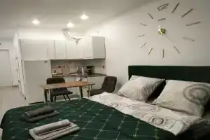 Apartments on Stroiteley Avenue 18, Barnaul