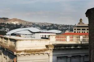 Twins Hotel, Tbilisi