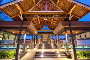 Outrigger Khao Lak Beach Resort, Khao Lak