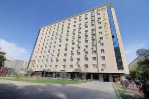 New Day on Tulebayev Street, Almaty