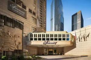 Fairmont Chicago at Millennium Park, Chicago