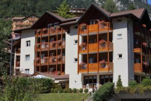 Hotel Zurigo, Molveno