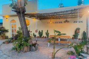 Chon's Dock Homestay & House Lease, Phan Thiet