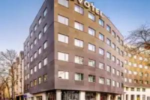 Novotel Belleville Paris 20 Hotel, Paris
