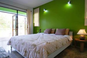 Doembang Villa, Suphan Buri