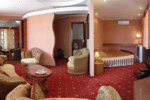 Eduard Hotel, Uzhgorod