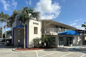 Studio 6 San Diego, Ca – Hotel Circle – Mission Valley, San Diego