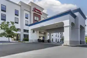 Hampton Inn & Suites Louisville East, Louisville