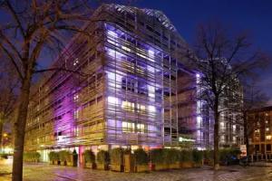 Holiday Inn Express PARIS - CANAL DE LA VILLETTE by IHG, Paris