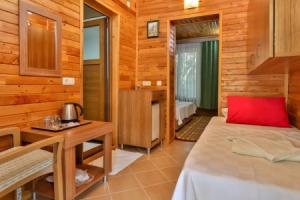 Cirali Orange Motel, Cirali