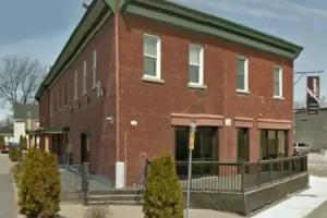 Cozy 2-Bedroom Apartment #25 by Amazing Property Rentals, Ottawa