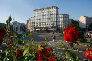 Hotel Dnipro, Kiev