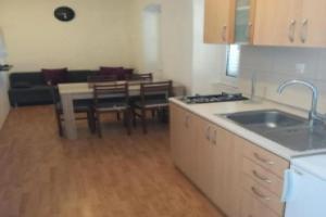 Kova - 10 m From sea - A1 Hotel, Betina