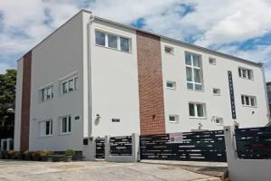 Radnoti Home Apartments, Veszprem