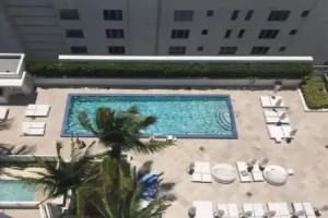 FontaineBleau Resort Ocean plus Bay View w/ Balcony, Miami Beach