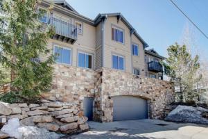 Coopers Collection 49 - The Sugar Shack Tourist base, Park City