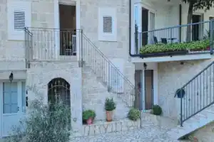 Holiday Home Mico With Swimming Pool, Podaca