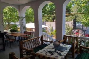 Surami White Guesthouse, Tbilisi