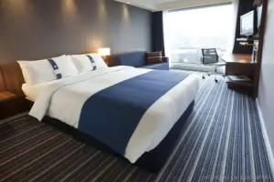 Holiday Inn Express Manchester City Centre Arena by IHG, Manchester