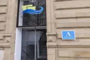 Downtown River Hostel, San Sebastian