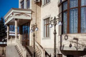 Albatros Hotel, Bishkek