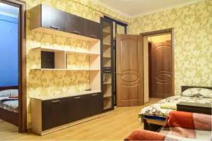 Apartment in the city center Tsytadelnaya 7, Kiev