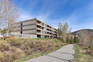 The Lodge at Lake #111 by Summit County Mountain Retreats, Dillon