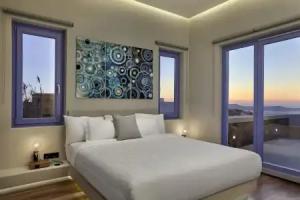Santorini Sky, Luxury Resort, Pirgos