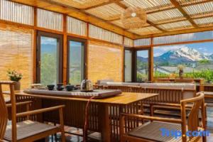 Meiqi Leju Jade Dragon Snow Mountain Scenic Resort Courtyard (Shuhe Ancient Town Branch), Lijiang