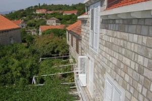 Apartment in Dubrovni With Garden, Lopud