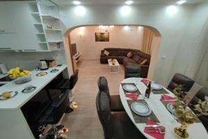Villa Vista Real, Kotor