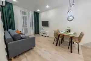 Apartments on Sergei Dzhanbrovsky str., 3, Tyumen