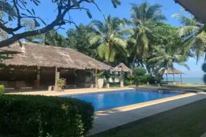 The Memory - 4 Bedrooms Beachfront Pool Villa, Puk Tian
