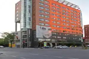 Hotel Zero 1, Montreal