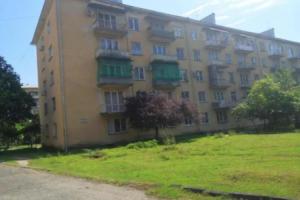 na Kurchatova Apartments, Agudzera
