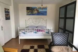 Marin Apart, Mudanya