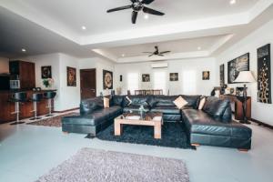 Luxury Villa Onyx Beach, Nai Harn