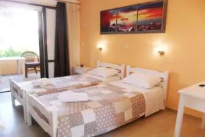 Marilena Apartments & Studios, Dassia