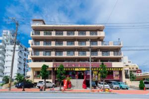 Little Santa Tourist base, Ginowan