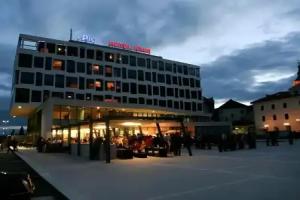 Hotel Kras, Postojna