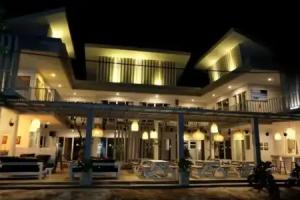 Pom Pom's Bali Apartments, Denpasar