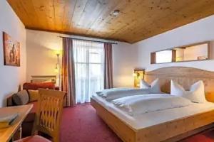 Das Maximilian by stayFritz - DZ Huberspitz mit Frühstück & Bergblick Hotel, Schliersee