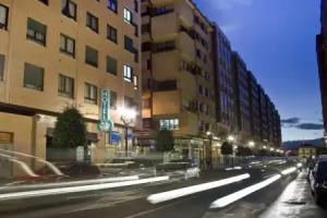 Hotel Playa Poniente, Gijon