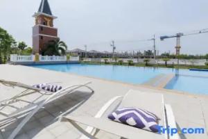 Pattaya town house three bedroom pool villa 【8 minutes drive to floating market + swimming pool】, Jomtien Beach