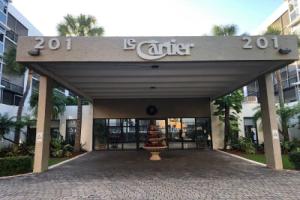 Le Cartier Apartment, Sunny Isles Beach