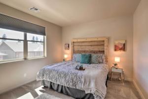 Centrally Located Vacation Home w/ Patio Tourist base, Flagstaff