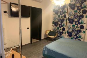P. Room, Benevento